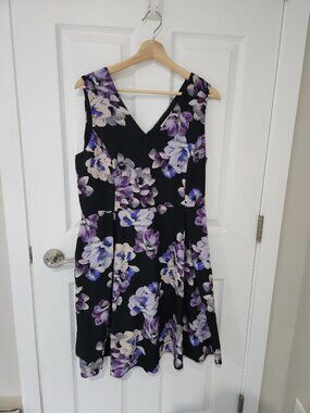 Ricki's Flower Dress - Size 12